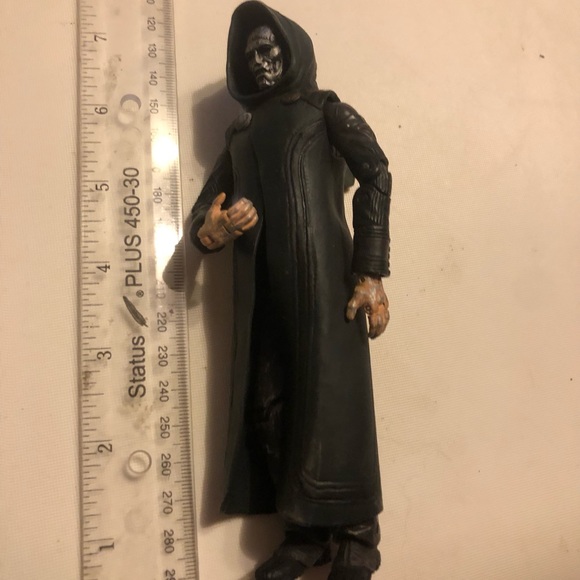 Fantastic Four 4 Movie Two-Faced Dr. Doom Action Figure button to change face - Picture 8 of 10